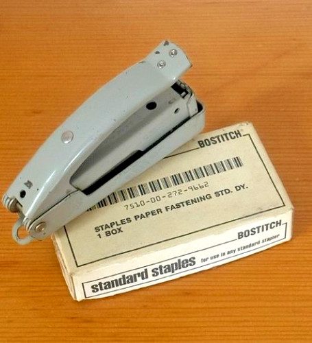 Heftgerät tacker swingline - heftgerät/,
